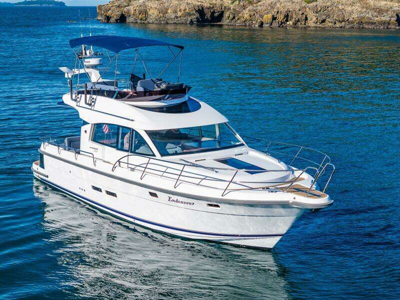 2023 Nimbus 405 Flybridge