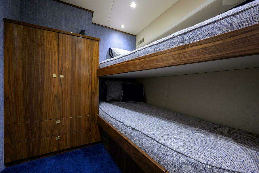 Viking 80 - KEMOSABE - Mid Starboard Stateroom