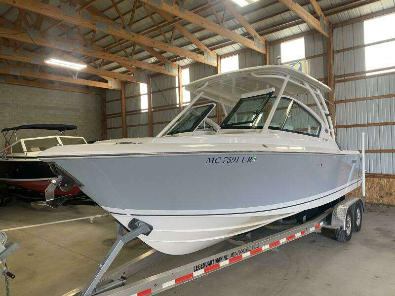 2021 Pursuit 266 Dual Console