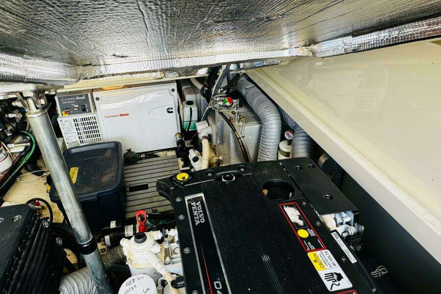 2012 Hinckley Picnic Boat MKIII