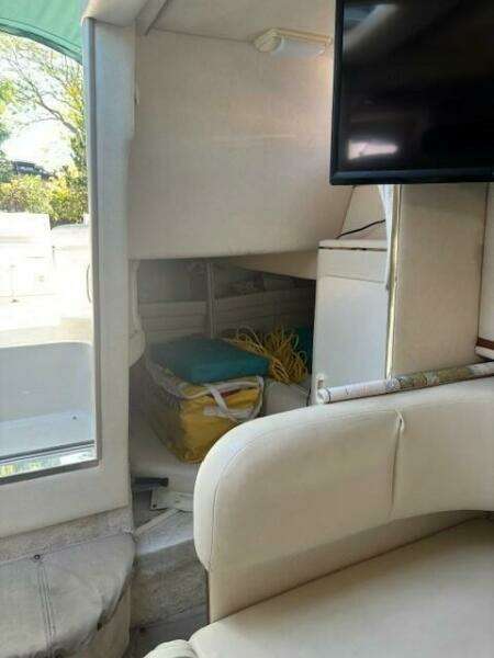 2000 Sea Ray 270 Sundancer