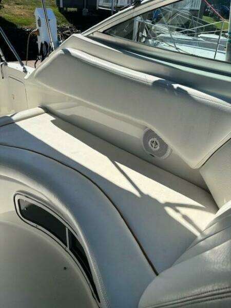 2000 Sea Ray 270 Sundancer