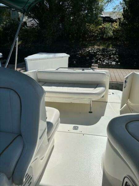 2000 Sea Ray 270 Sundancer