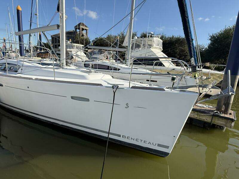 2008 Beneteau Oceanis 43