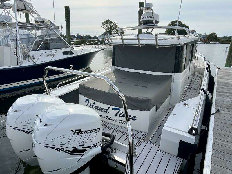 2018 Axopar 37 Sport Cabin R