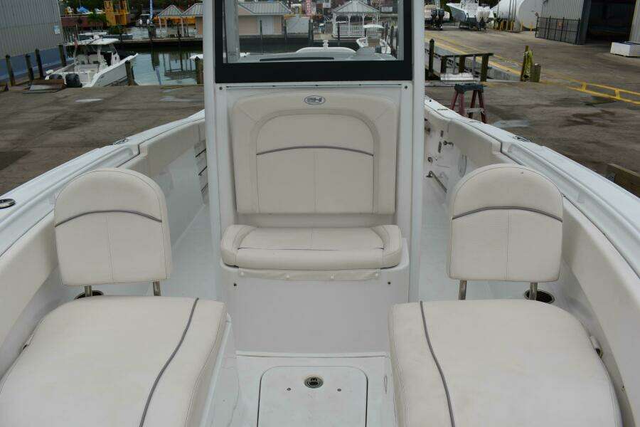 2023 Sea Hunt Ultra 255 SE