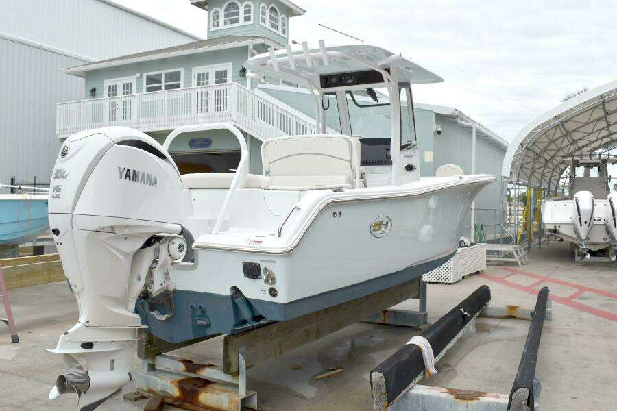 2023 Sea Hunt Ultra 255 SE