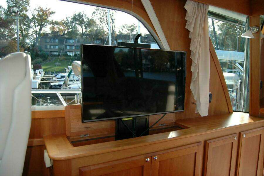 2019 Sabre 38 Salon Express