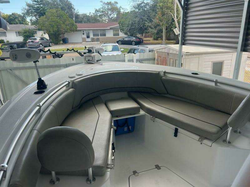 2021 Sportsman 232 Platinum Center Console