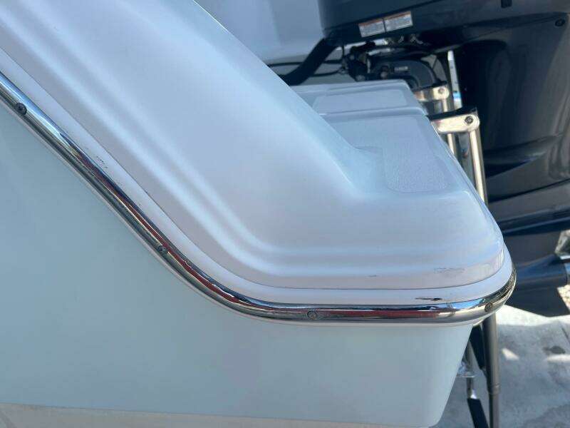 2021 Sportsman 232 Platinum Center Console