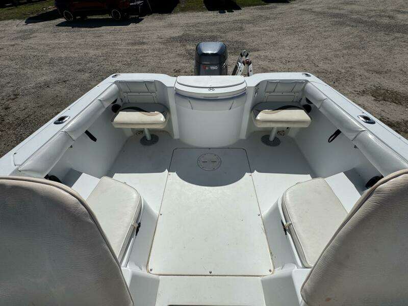 2004 Seaswirl Striper