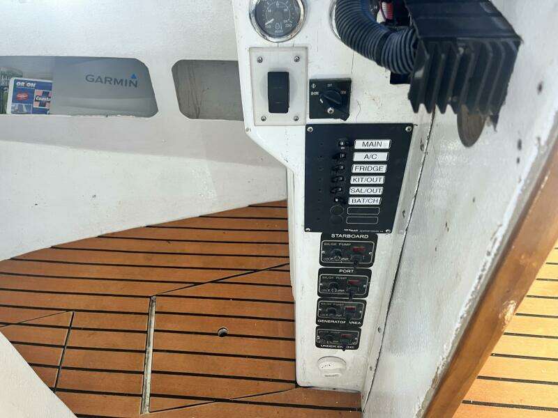 Glenn Young 32 Lafite Skiff