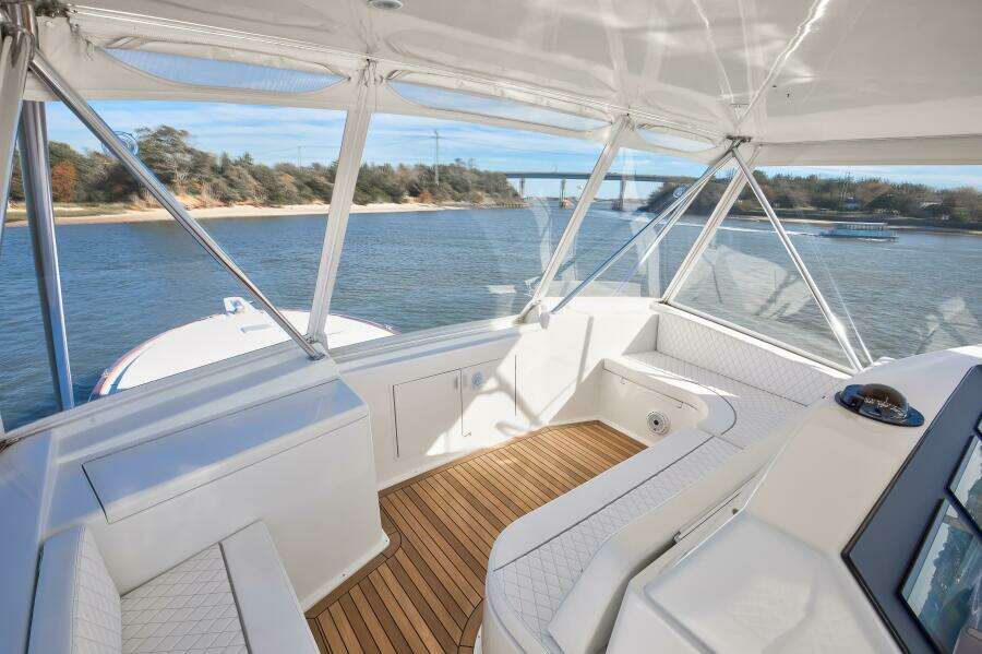 1998 Viking 58 Convertible