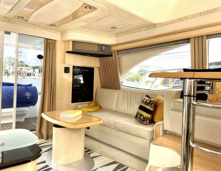 2004 Sea Ray 42 Sedan Bridge