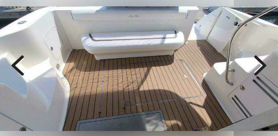 2004 Sea Ray 42 Sedan Bridge