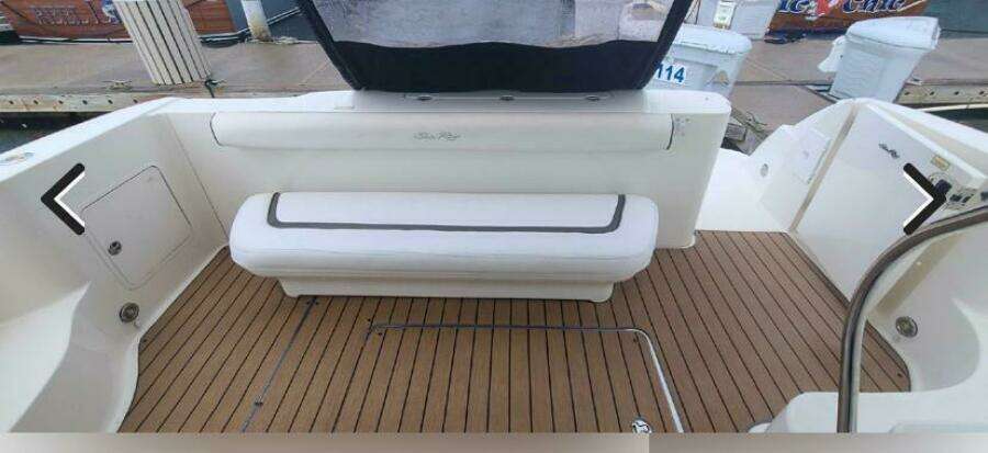 2004 Sea Ray 42 Sedan Bridge