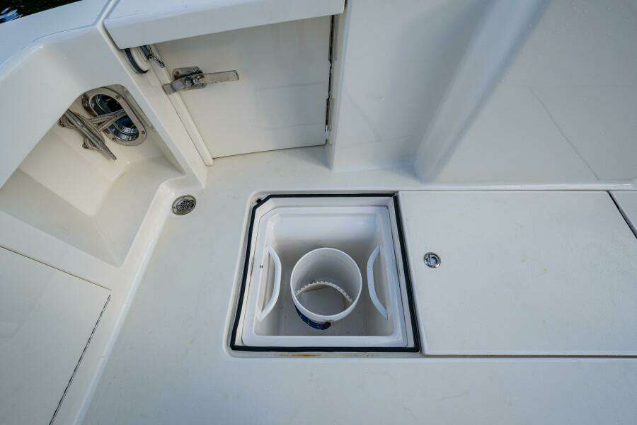 2004 Egg Harbor 43 Sport Fisherman