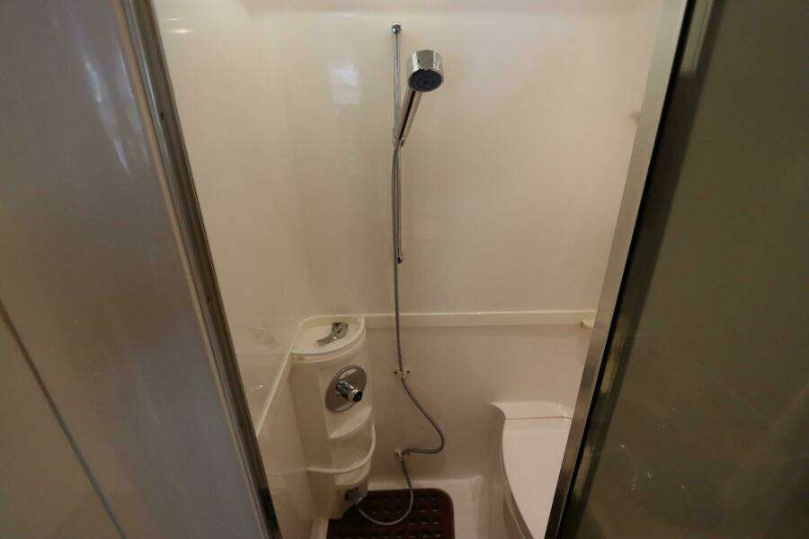 2012 Intrepid 430 Sport Yacht