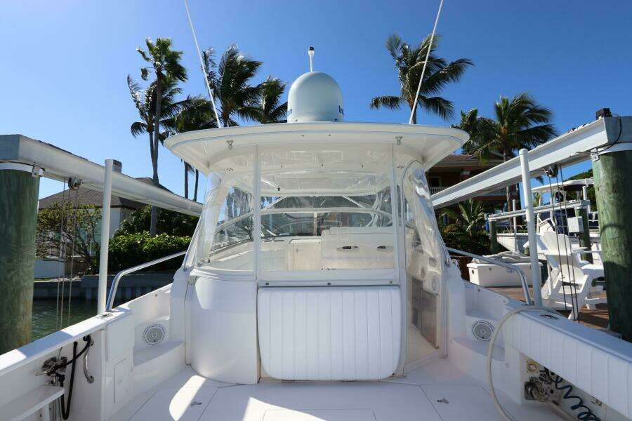 2012 Intrepid 430 Sport Yacht