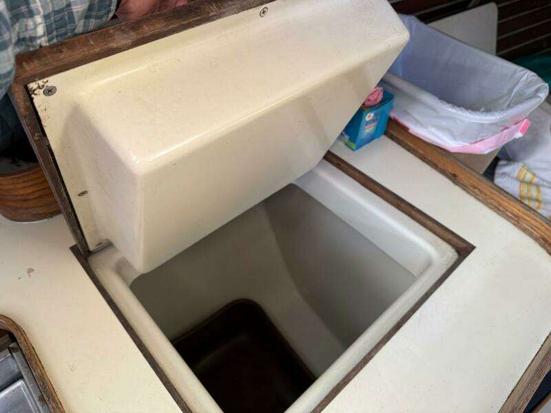 1986 Alsberg Brothers Express 37