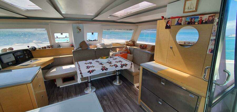 2014 Fountaine Pajot Hélia 44