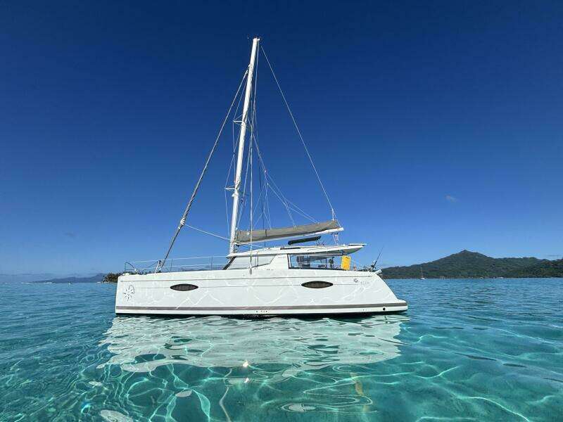 2014 Fountaine Pajot Hélia 44