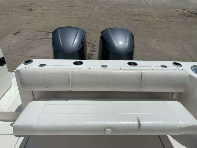 2013 Robalo R305 Walkaround