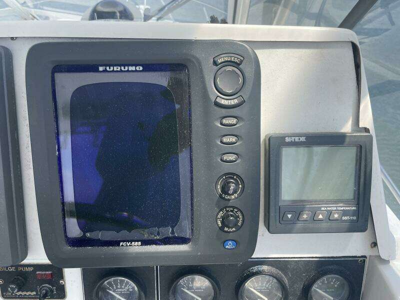 1997 Blackfin Combi 33