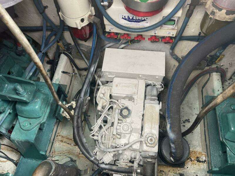 1997 Blackfin Combi 33