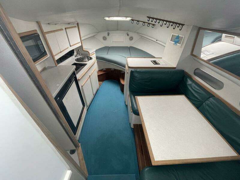 1997 Blackfin Combi 33