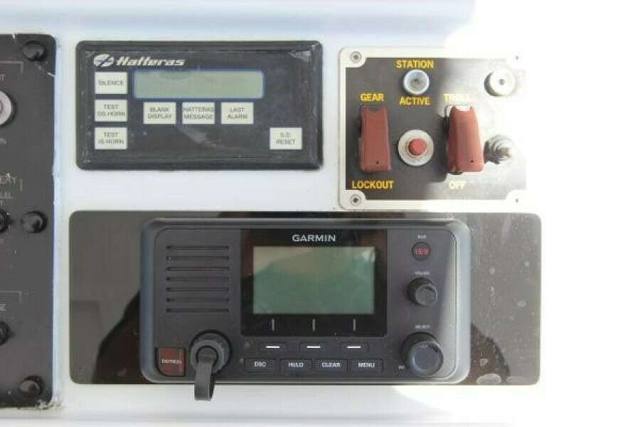 2004 Hatteras 60 Convertible