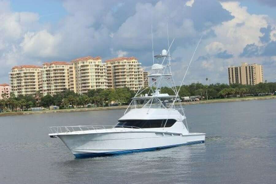 2004 Hatteras 60 Convertible