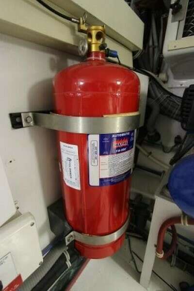 2004 Hatteras 60 Convertible