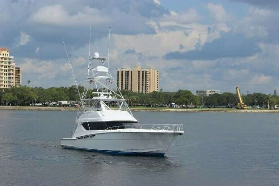2004 Hatteras 60 Convertible