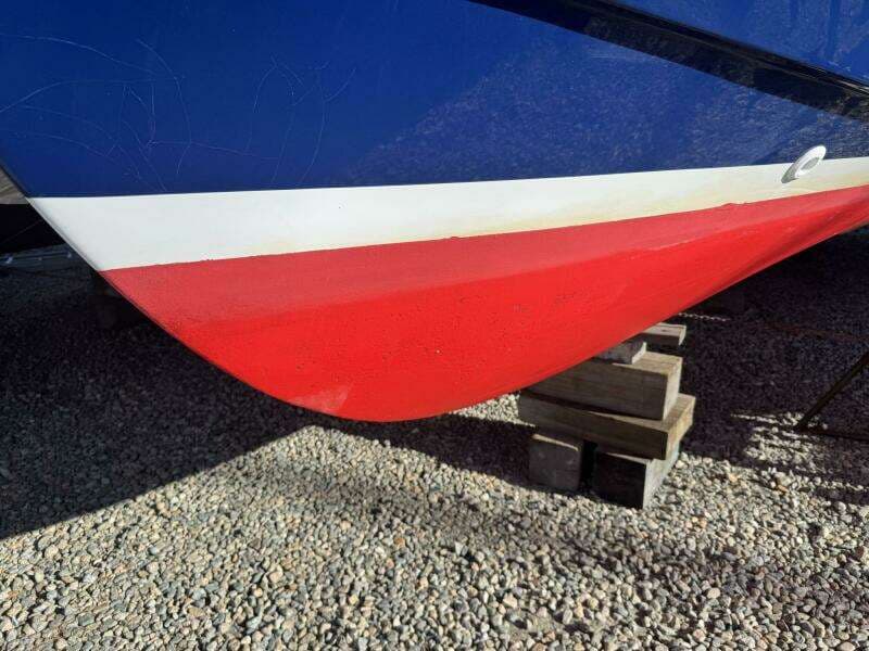 2001 Legacy Yachts Express