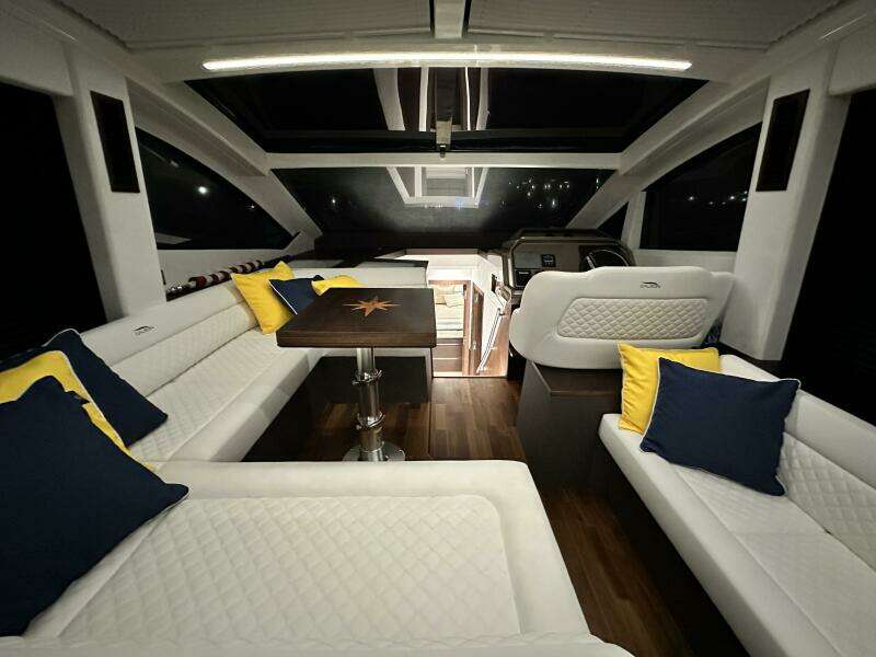 2022 Galeon 470 Sky