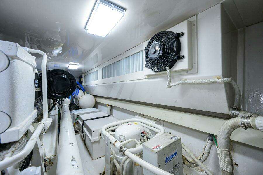 Viking 56 MATTER OF TIME - Engine Room