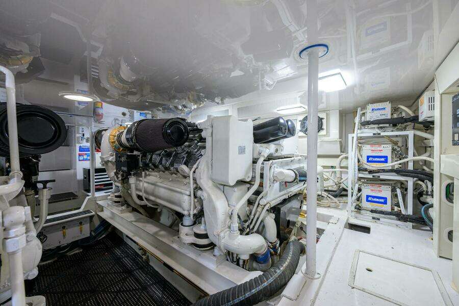 Viking 56 MATTER OF TIME - Engine Room