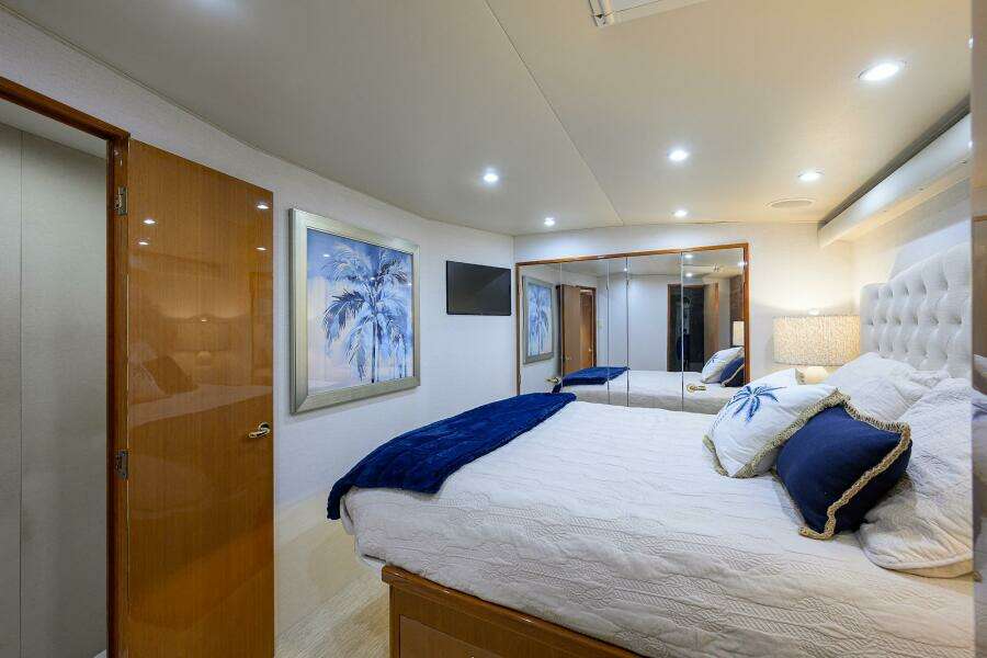 Viking 56 MATTER OF TIME - Master Stateroom