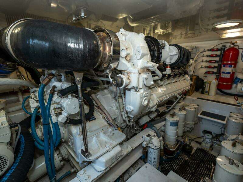 2009 Viking 50 Convertible