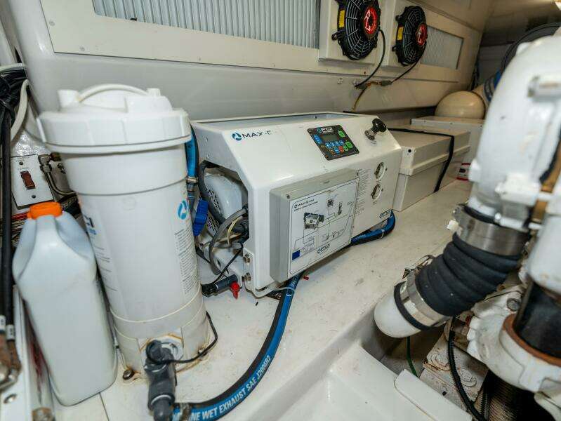 2009 Viking 50 Convertible