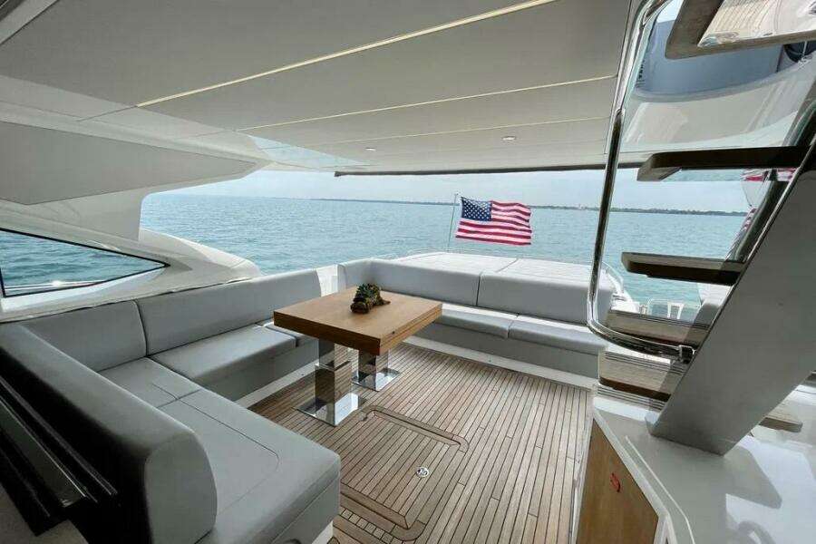 2020 Sunseeker 74 Sport Yacht