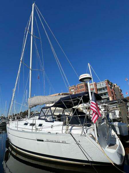 2007 Beneteau 373