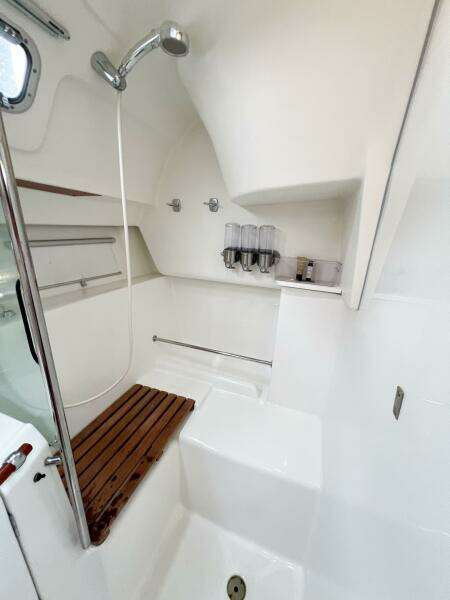 2007 Beneteau 373