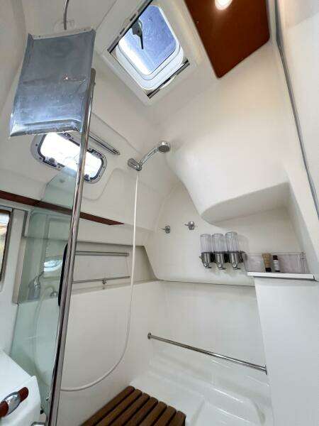 2007 Beneteau 373