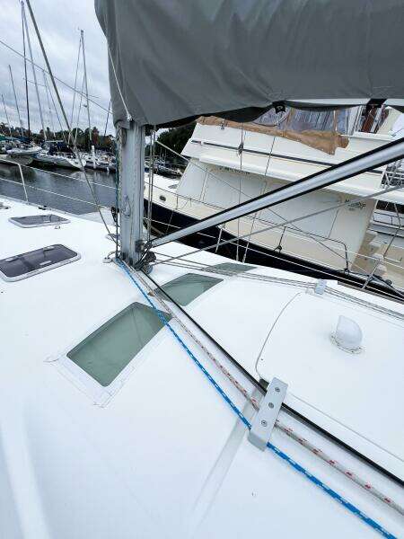 2007 Beneteau 373