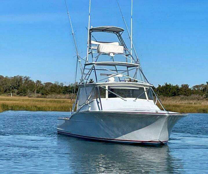 2005 Custom Carolina 40 DeSanti