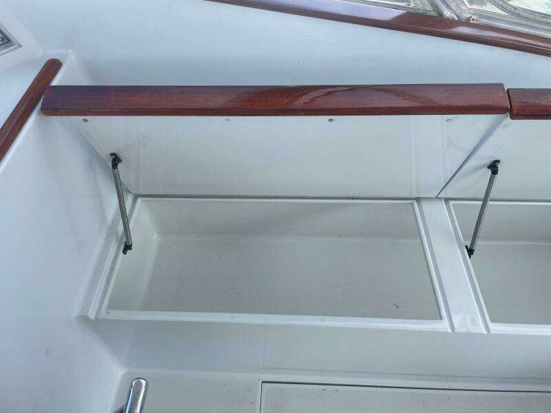 2005 Custom Carolina 40 DeSanti