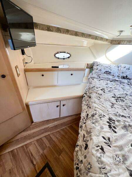 1998 Carver 350 Mariner