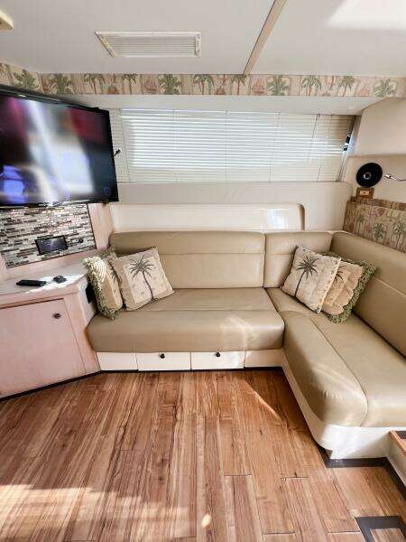 1998 Carver 350 Mariner